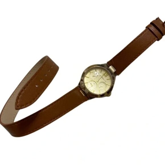 Isaac Mizrahi Live! Womens Round Case Double Strap Wrap-Around Style Watch - Picture 6 of 8